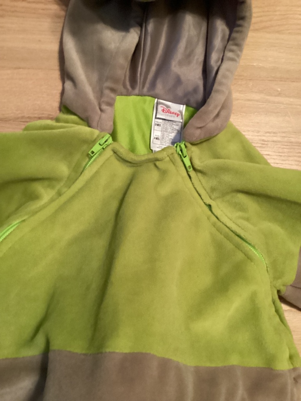 Vintage Disney Cinderella mouse friend Gus Gus Kids Costume - Gray, Green - Picture 3 of 5